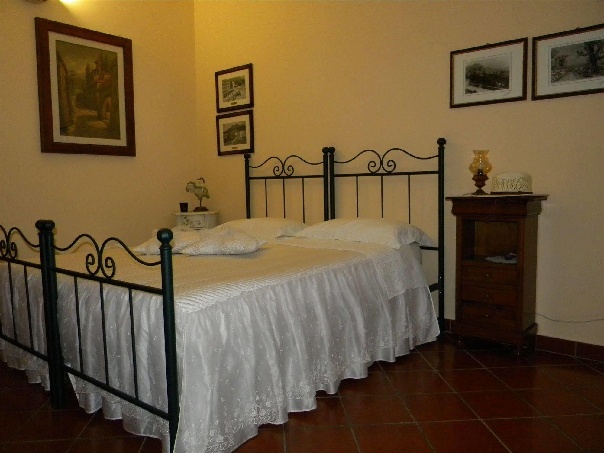 Bed and Breakfast La Costa à Cassino Extérieur photo